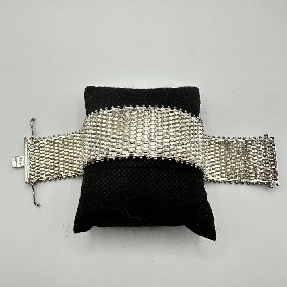 Unbelievable solid Sterling silver‎ mesh like bracelet!